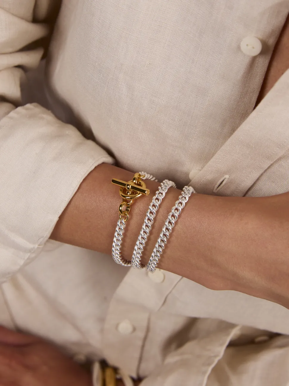 Giant Gold T-Bar On Gold T-Bar Clasp Silver Curb Chain