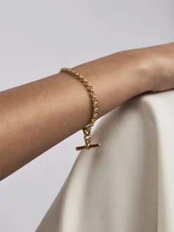 Gold Belcher Bracelet With Gold T-Bar