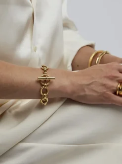 Large Gold Interlock Bracelet