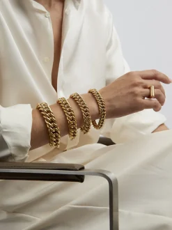 Medium Gold Curb Link Bracelet