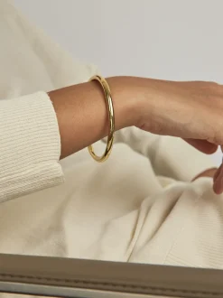 Medium Plain Gold Bangle