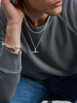 Men's Solid Sterling Silver T-Bar On Fine Curb Chain