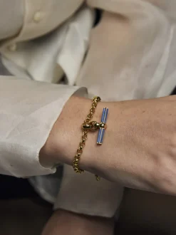 Navy Enamelled Small Gold T-bar on Belcher Bracelet