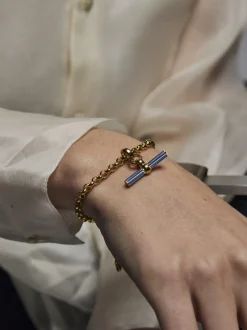 Navy Enamelled Small Gold T-bar on Belcher Bracelet