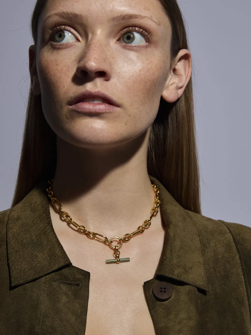 Olive Enamelled Small Gold T-Bar on Clipt Watch Chain Necklace
