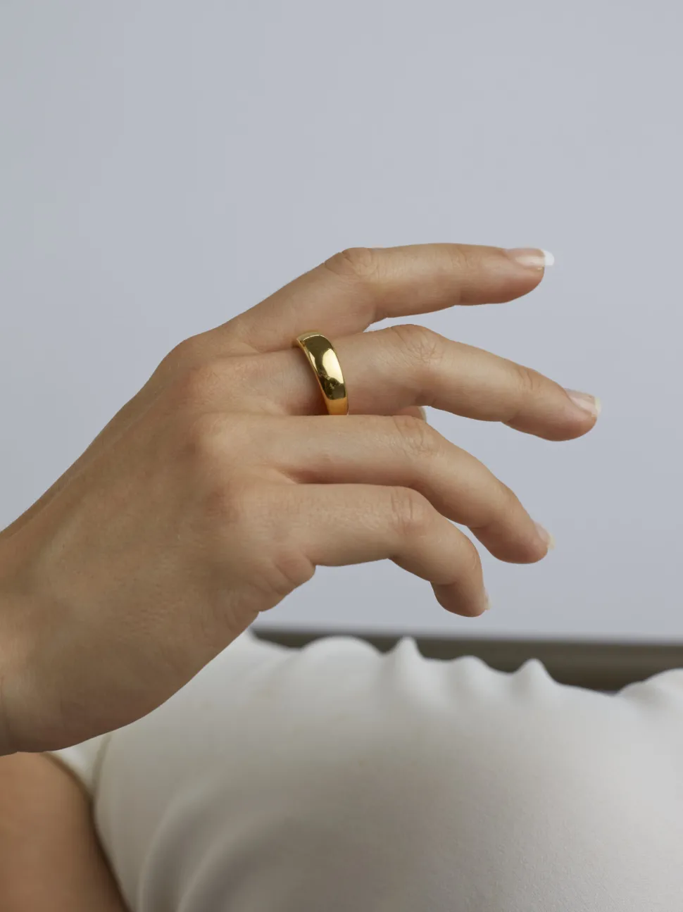 Slim Gold Band Ring