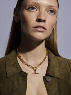 Small Gold T-bar on Clipt Watch Chain Necklace