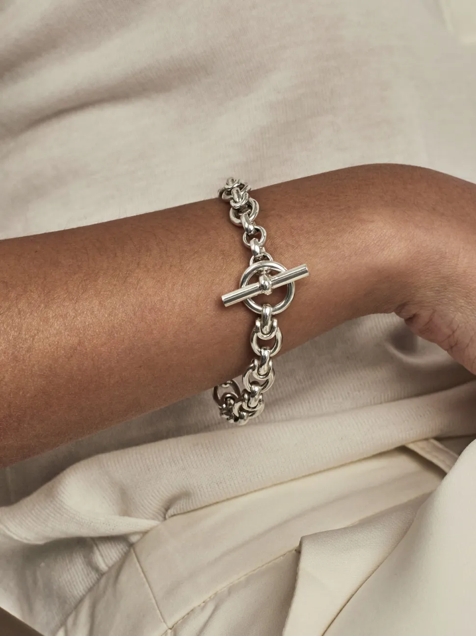 Small Silver Interlock Bracelet