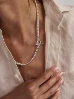 Small Silver T-Bar Clasp Curb Link Necklace