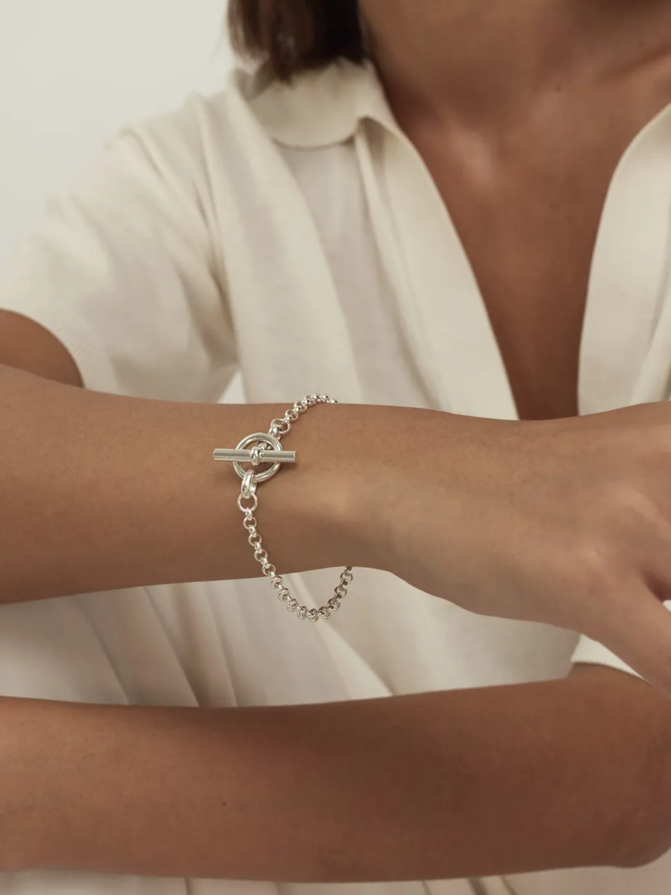 Small Silver T-bar Clasp on Belcher Chain Bracelet